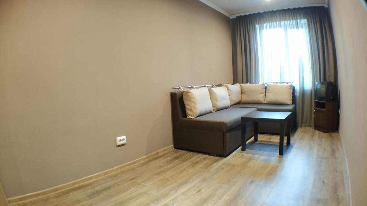 Двухкомнатный Люкс Центр Металлургов 19 Kr Apartments Krywyj Rih Exterior foto