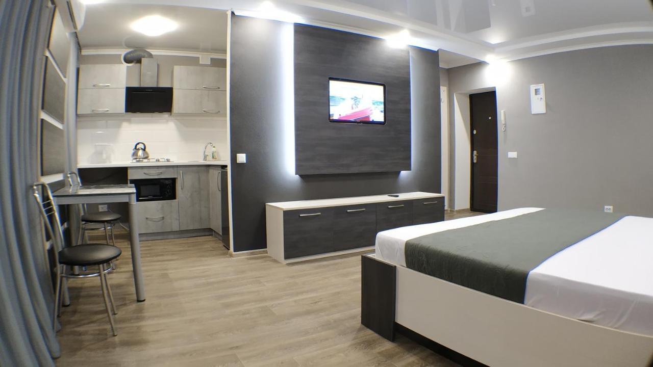 Двухкомнатный Люкс Центр Металлургов 19 Kr Apartments Krywyj Rih Exterior foto